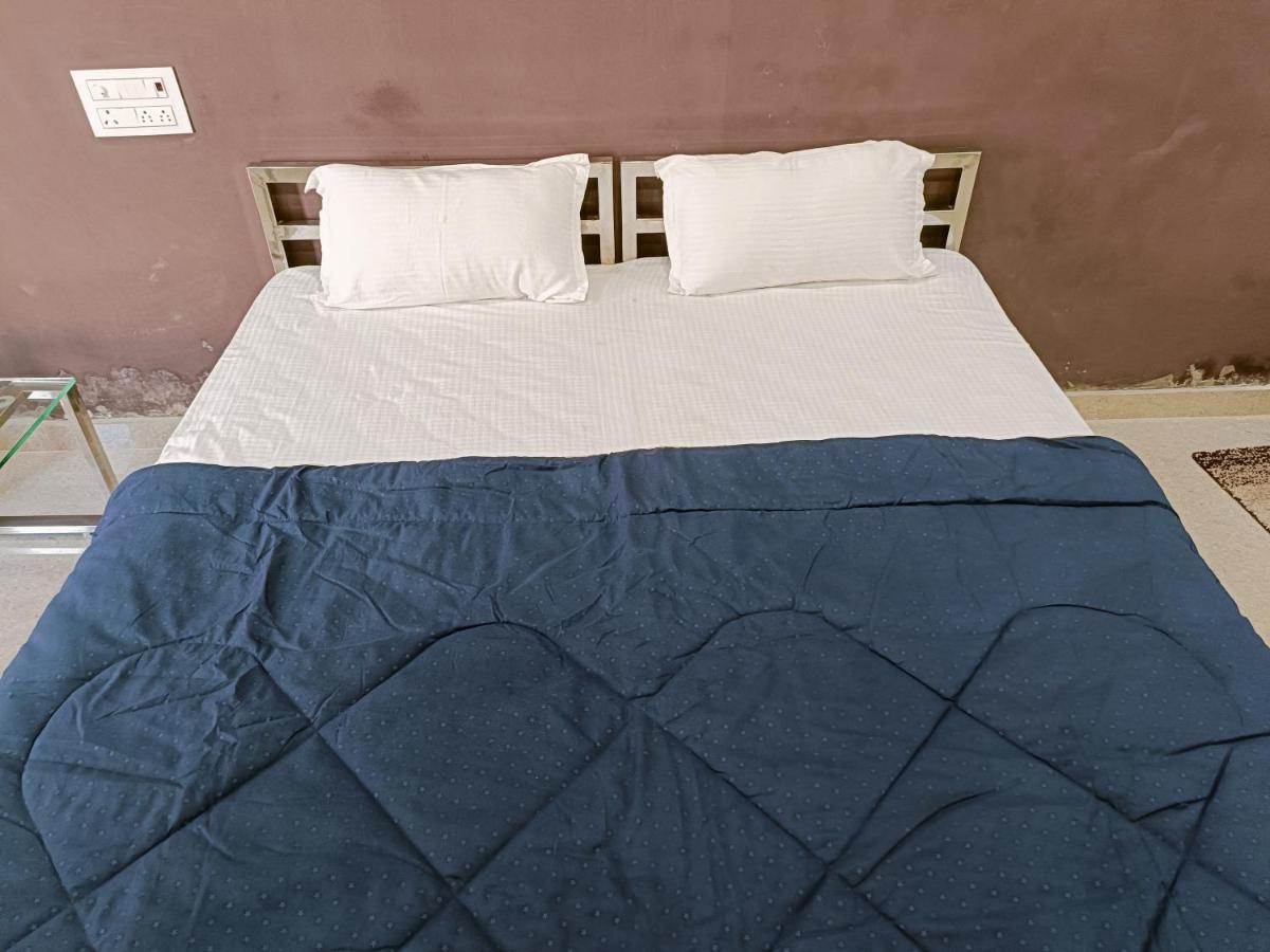 Hotel Royal Inn Satna Экстерьер фото